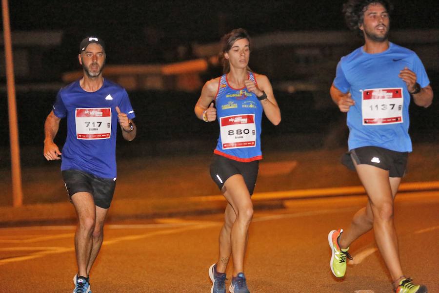 Fotos: ¿Estuviste en la EdP Carrera Nocturna Gijón 10 k? ¡Búscate!