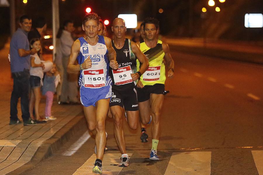Fotos: ¿Estuviste en la EdP Carrera Nocturna Gijón 10 k? ¡Búscate!