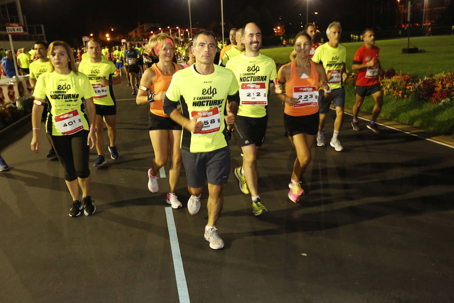 Fotos: ¿Estuviste en la EdP Carrera Nocturna Gijón 10 k? ¡Búscate! (2)