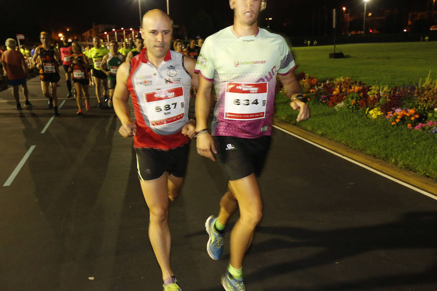 Fotos: ¿Estuviste en la EdP Carrera Nocturna Gijón 10 k? ¡Búscate! (2)