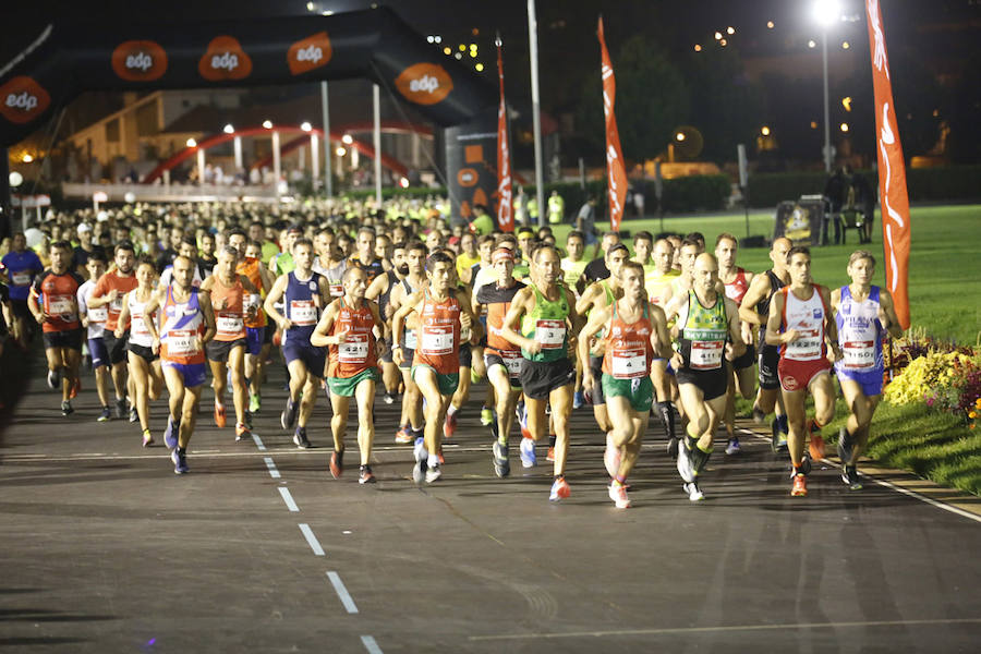 Fotos: ¿Estuviste en la EdP Carrera Nocturna Gijón 10 k? ¡Búscate! (2)