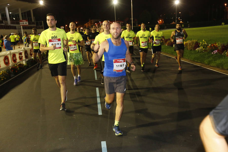 Fotos: ¿Estuviste en la EdP Carrera Nocturna Gijón 10 k? ¡Búscate! (2)