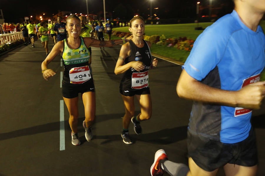 Fotos: ¿Estuviste en la EdP Carrera Nocturna Gijón 10 k? ¡Búscate! (2)
