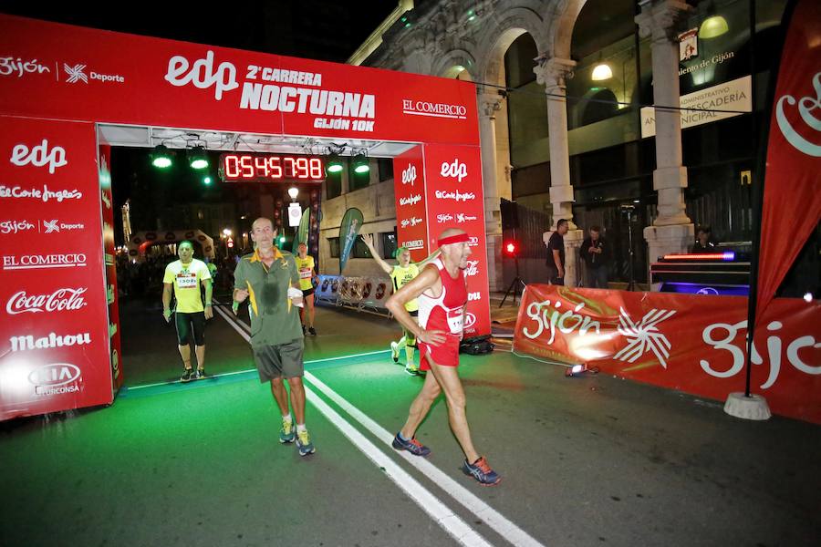  Carrera Nocturna Gijón 10K  Moha Bakkali y Esther Álvarez se impusieron en la prueba. 