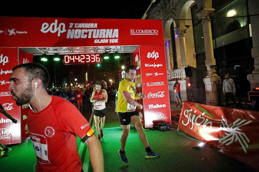  Carrera Nocturna Gijón 10K  Moha Bakkali y Esther Álvarez se impusieron en la prueba. 