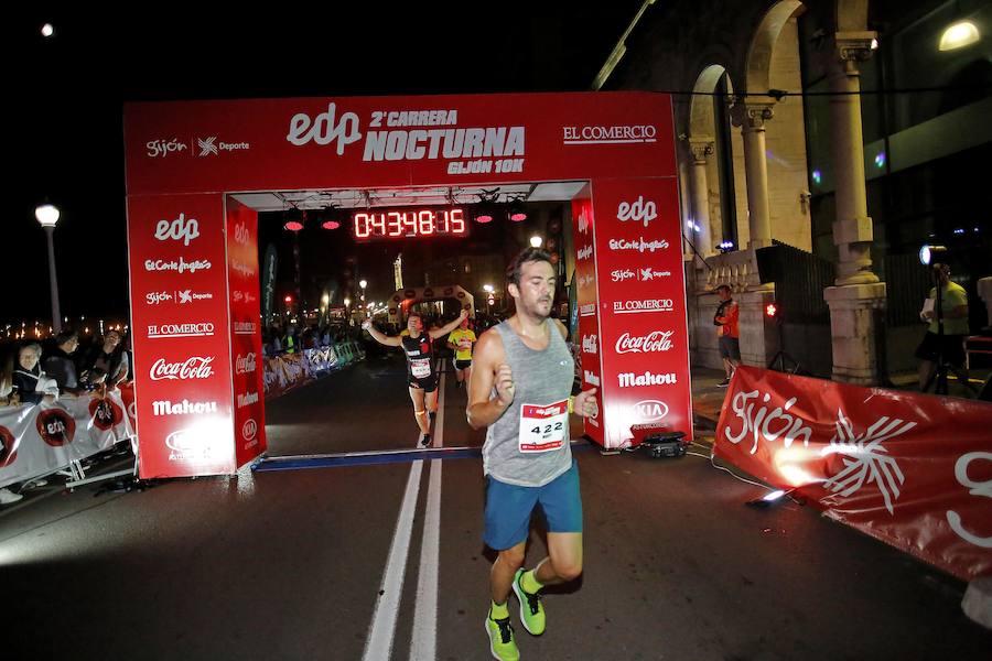  Carrera Nocturna Gijón 10K  Moha Bakkali y Esther Álvarez se impusieron en la prueba. 