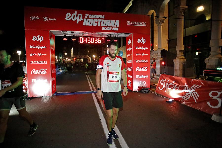  Carrera Nocturna Gijón 10K  Moha Bakkali y Esther Álvarez se impusieron en la prueba. 