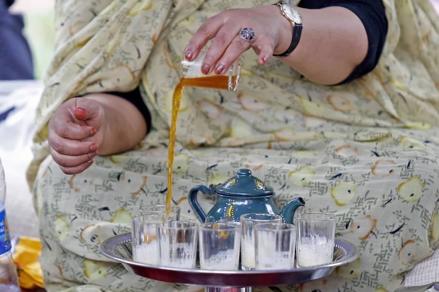 La XI Fiesta Intercultural llenó el espacio de danzas, degustaciones y moda.