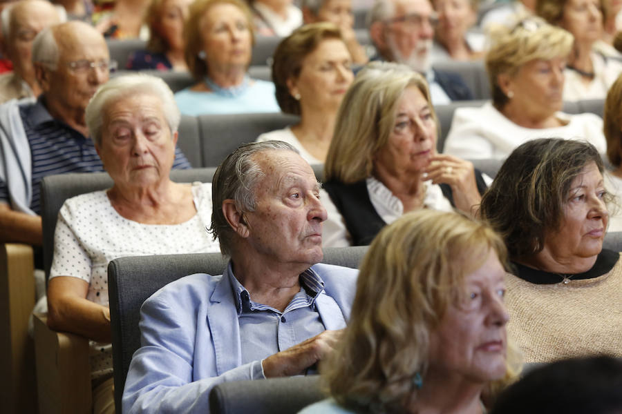 La institución ensalza a Torcuato Fernández-Miranda en sus nuevos locales