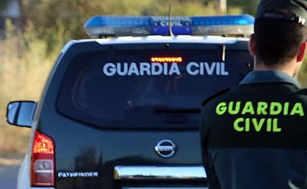 Investigan el hallazgo del cadáver de una mujer en un vertedero de Almería