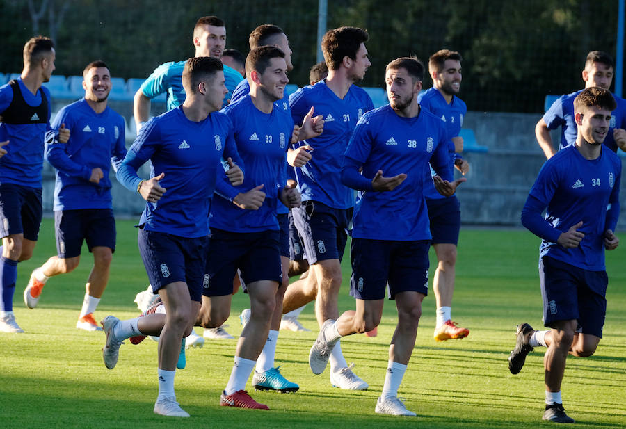 Fotos: Entrenamiento del Real Oviedo (2-10)