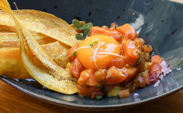 Tartar de salmón