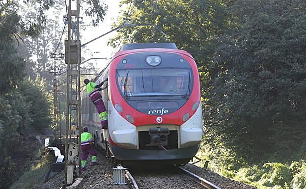 El Ayuntamiento insta a Fomento a resolver el enlace del tren nocturno de Madrid con Avilés