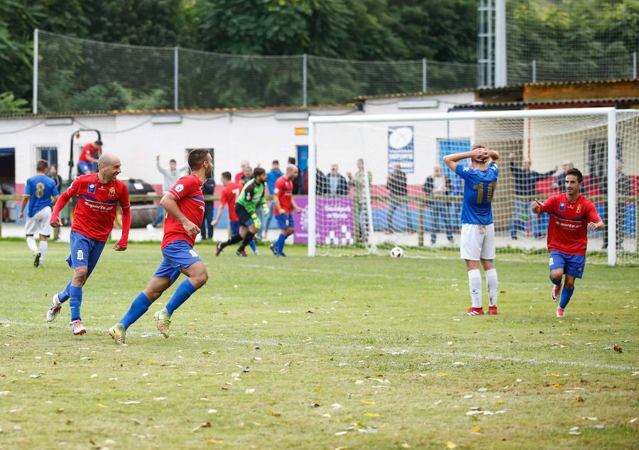 Fotos: Condal 1 - 0 Real Avilés, en imágenes