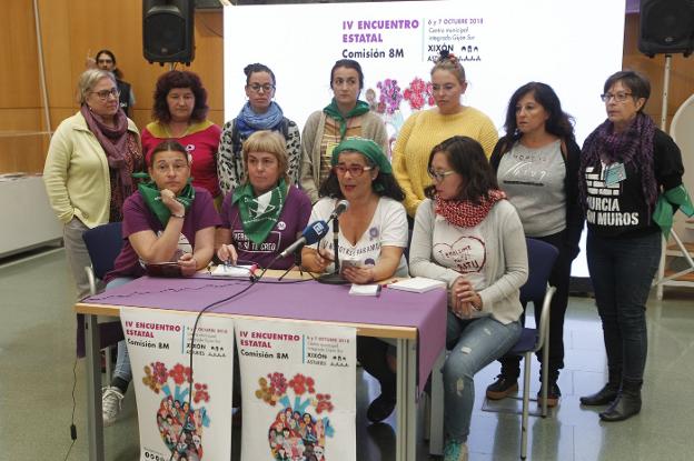 Olga Ábalos, Pilar Callén, Pili Muñiz y Jennifer Burbano. 