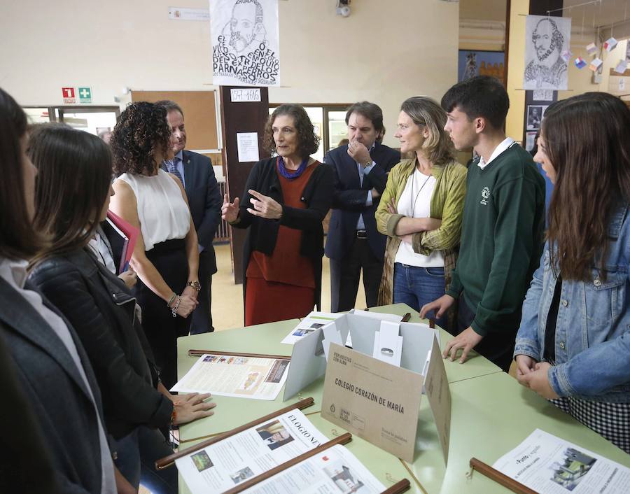 Los alumnos elaboraron 46 periódicos que le mostraron a la Premio Princesa de Comunicación y Humanidades y también tuvieron la oportunidad de entrevistarla