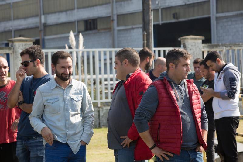 La multinacional ha comunicado a los comités de empresa de sus tres factorías españolas y al comité europeo su decisión de cerrar las instalaciones de Avilés y Coruña. 