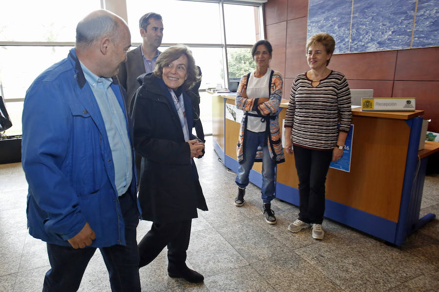 La oceanógrafa estadounidense Sylvia Earle, galardonada con el Premio Princesa de Asturias de la Concordia, visitó este jueves el Instituto oceanográfico de Gijón