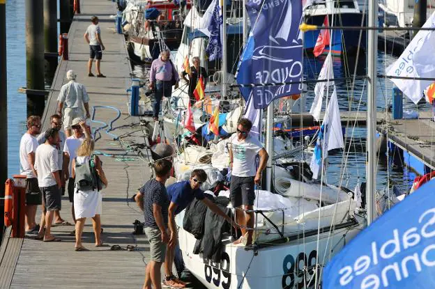 Los participantes en la regata Transgascogne del año pasado llenaron los pantalanes. 