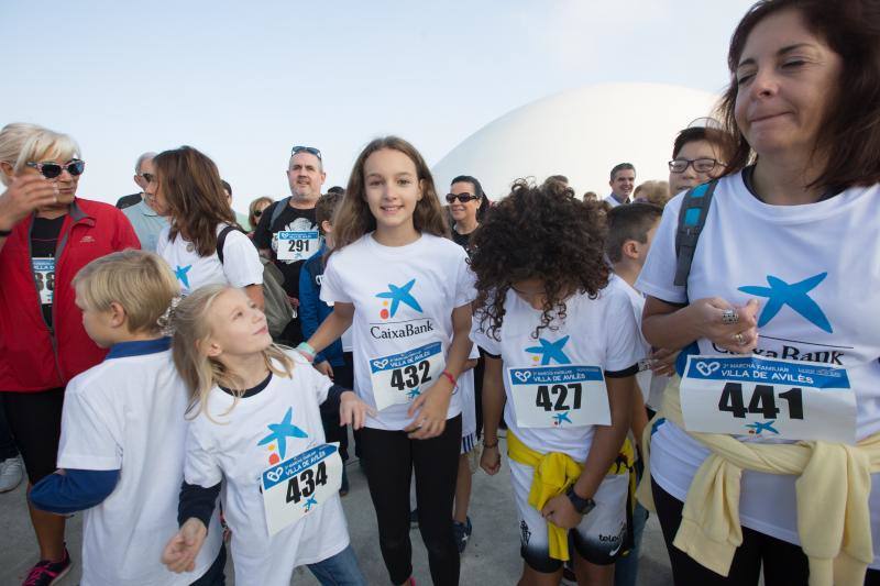 Fotos: ¿Estuviste en la Marcha Solidaria de LA VOZ DE AVILÉS? ¡Búscate!