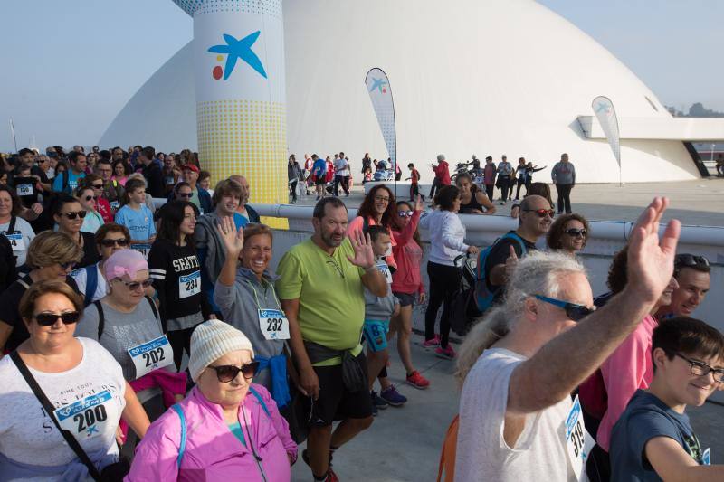 Fotos: ¿Estuviste en la Marcha Solidaria de LA VOZ DE AVILÉS? ¡Búscate!