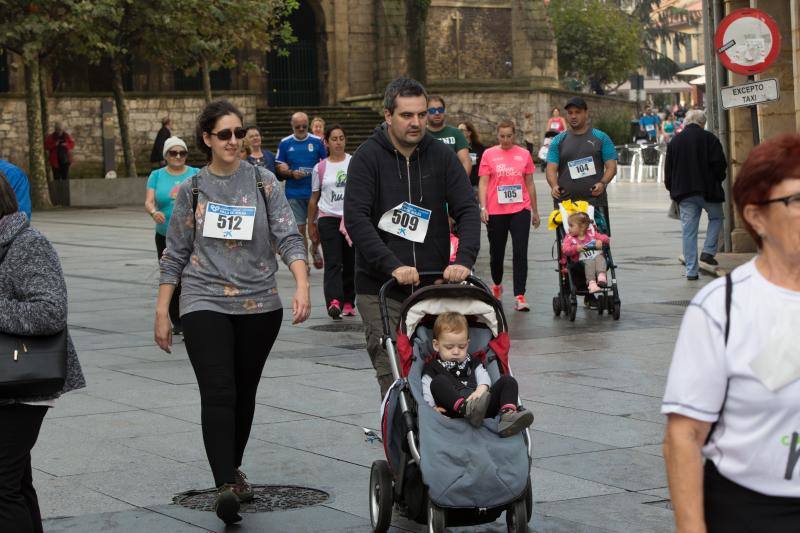 Fotos: ¿Estuviste en la Marcha Solidaria de LA VOZ DE AVILÉS? ¡Búscate!