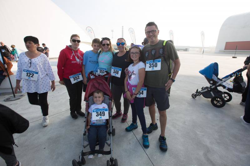 Fotos: ¿Estuviste en la Marcha Solidaria de LA VOZ DE AVILÉS? ¡Búscate!