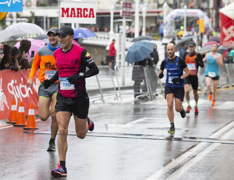 Raúl Bengoa y Susana Celorio se adjudicaron el triunfo de la prueba, que contó con la participación de cerca de un millar de corredores