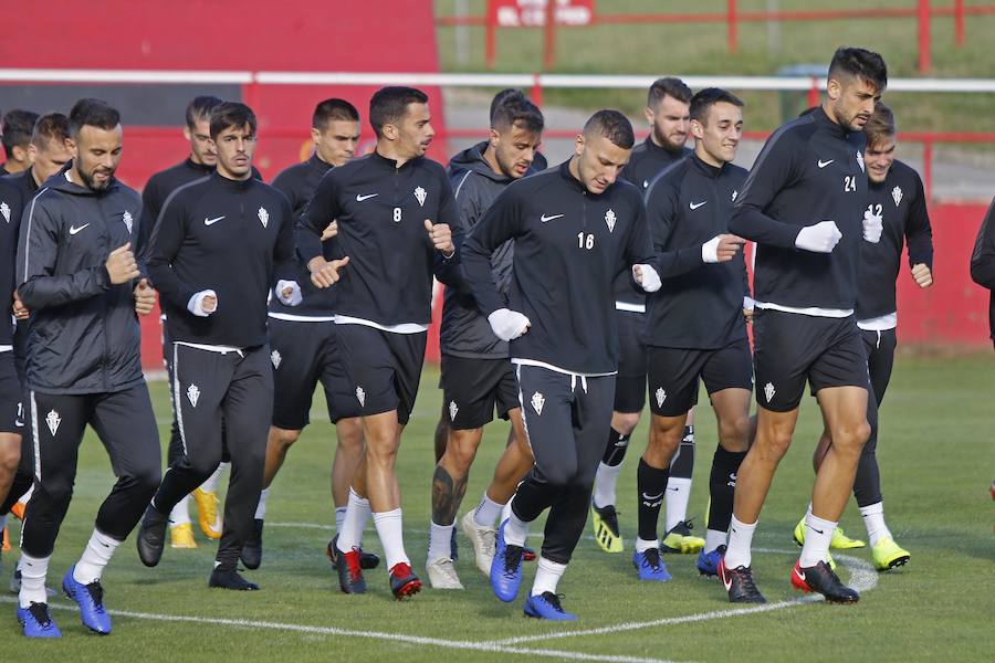 El equipo rojiblanco se prepara para el partido de la Copa del Rey ante el Eibar