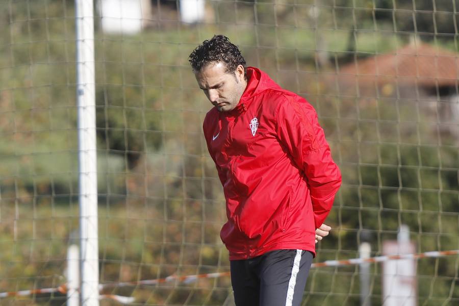 El equipo rojiblanco se prepara para el partido de la Copa del Rey ante el Eibar