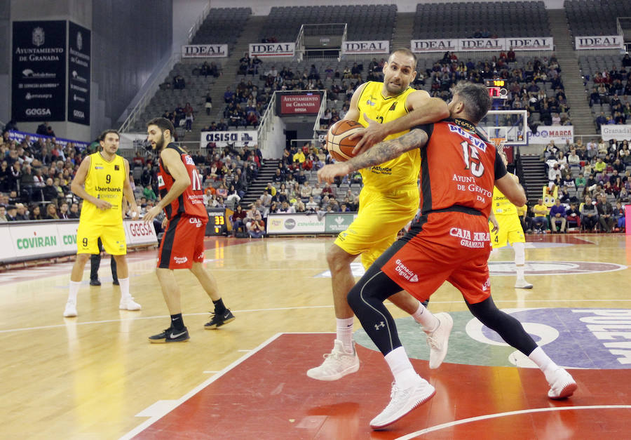 Fotos: Covirán Granada 70-73 Liberbank Oviedo, en imágenes