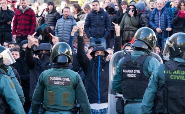 Marlaska cuestiona el acto de Alsasua: «Debieron evitar la posibilidad de crispación o incidentes»