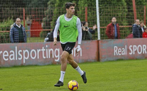 Pablo Pérez, en el entrenamiento de este sábado.