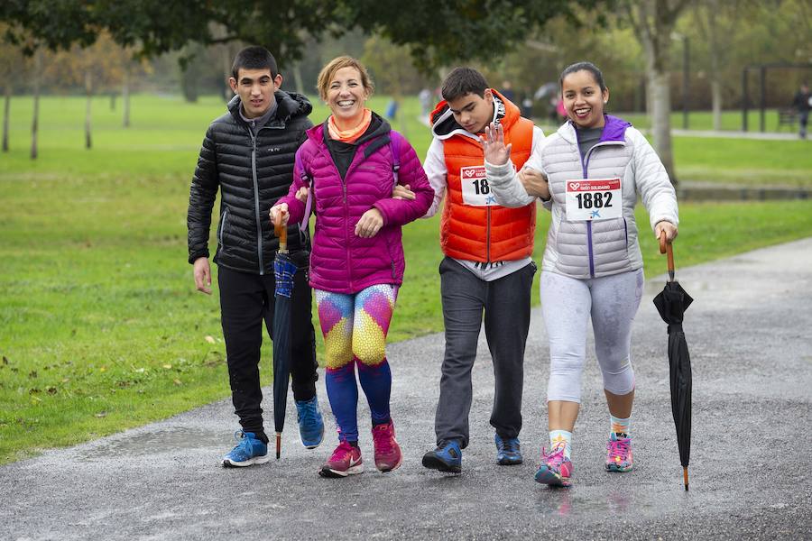 Fotos: ¿Estuviste en la VI Marcha Gijón Solidario? ¡Búscate!