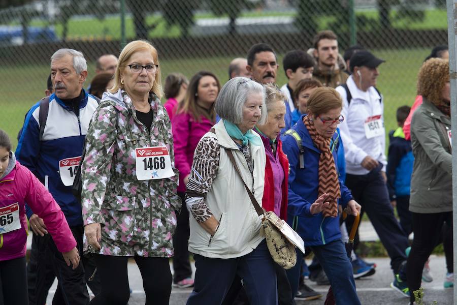 Fotos: ¿Estuviste en la VI Marcha Gijón Solidario? ¡Búscate!