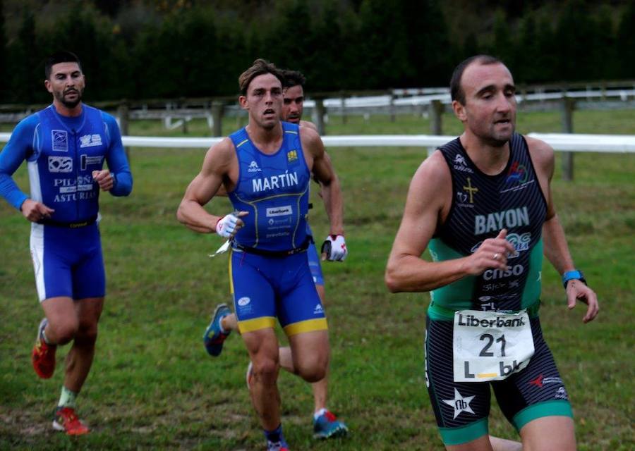 Fotos: ¿Estuviste en el duatlón El Asturcón en Oviedo? ¡Búscate!