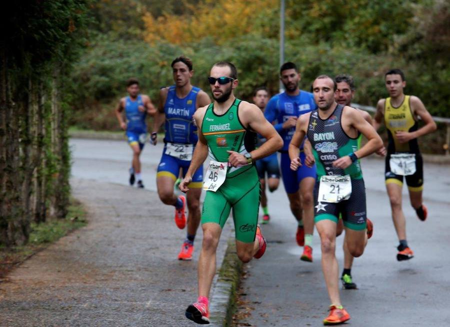 Fotos: ¿Estuviste en el duatlón El Asturcón en Oviedo? ¡Búscate!