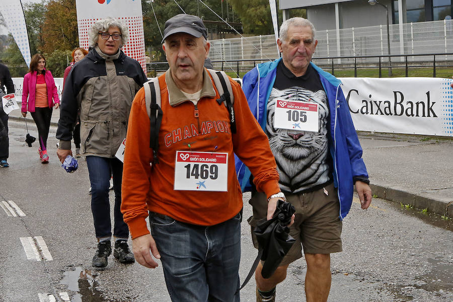 Fotos: ¿Estuviste en la VI Marcha Gijón Solidario? ¡Búscate! (2)