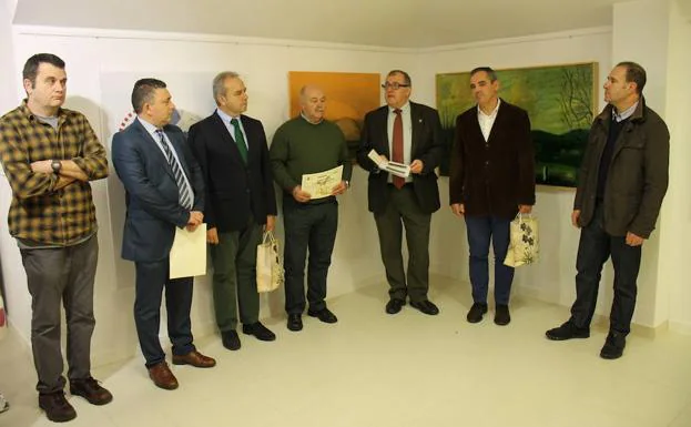 Luarca entrega los premios del Certamen Nacional de Arte
