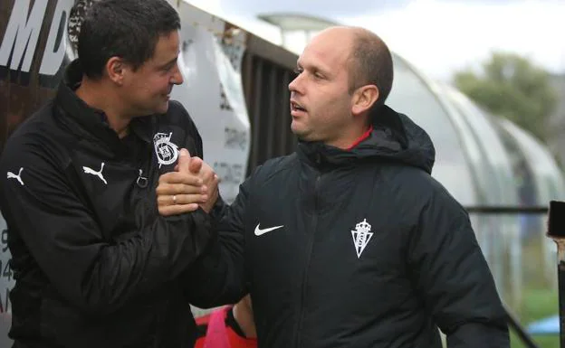 José Alberto, durante el partido de este domingo en Vitoria con el Sporting B.