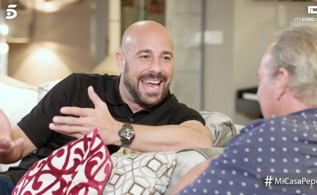 Bertín Osborne visita a Pepe Reina en Córdoba. 