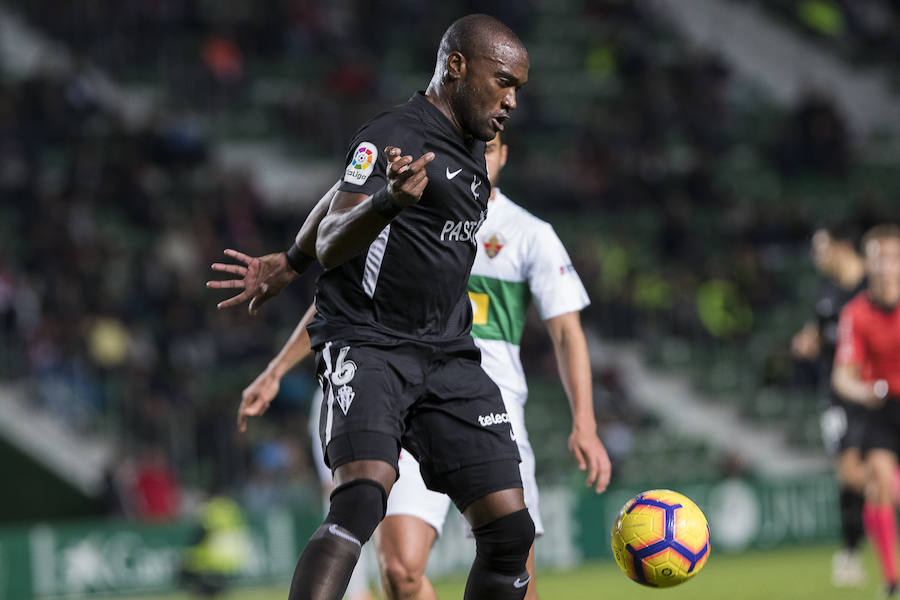 Fotos: Elche 0-0 Sporting, en imágenes