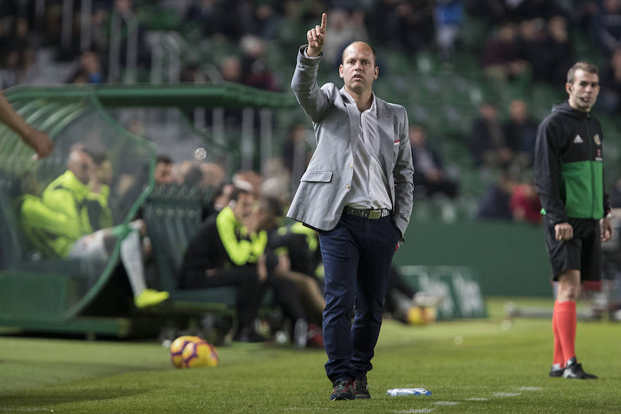 Fotos: Elche 0-0 Sporting, en imágenes