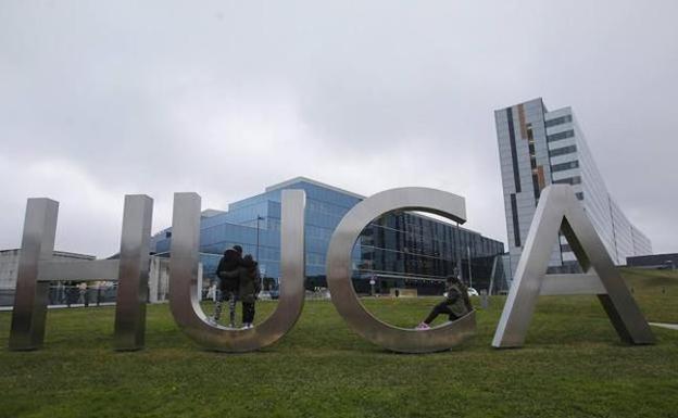 Gispasa gestionará 125,4 millones en dos años en el HUCA y el Álvarez-Buylla