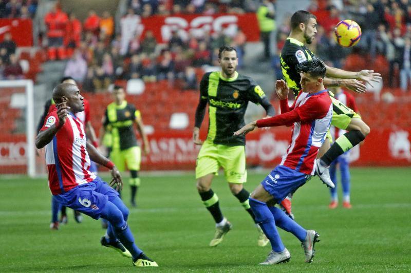 Fotos: Los mejores instantes del Sporting - Granada (1-0)