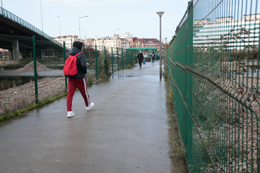 Sanz Crespo. Paso desde Sanz Crespo a Máximo González