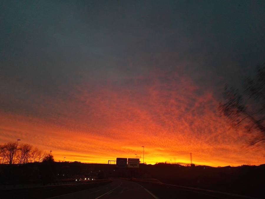 Amanecer en Gijón.