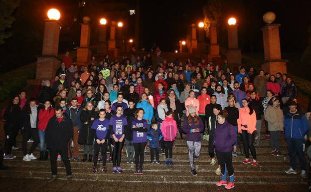 Participantes en la concentración de Oviedo.