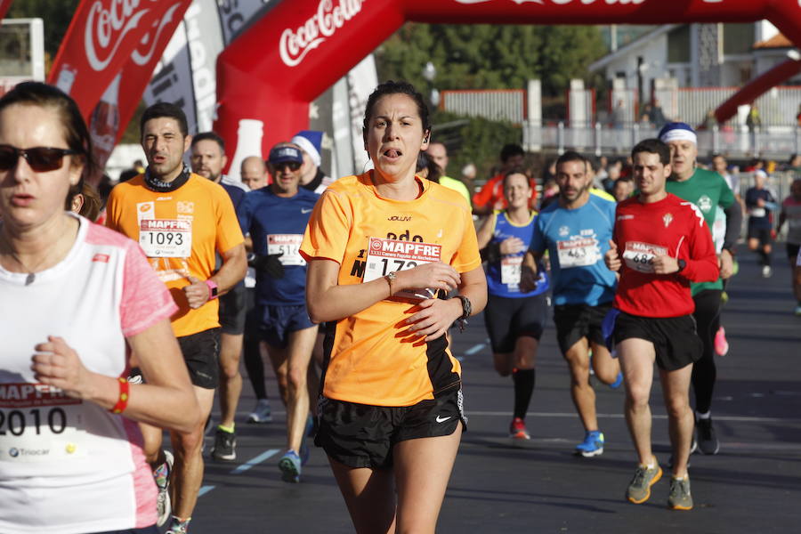 Fotos: ¿Estuviste en la Carrera Ppopular de Nochebuena? ¡Búscate!