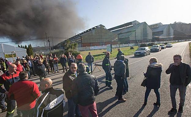 Alcoa amplía el plazo de negociación del ERE hasta el 15 de enero